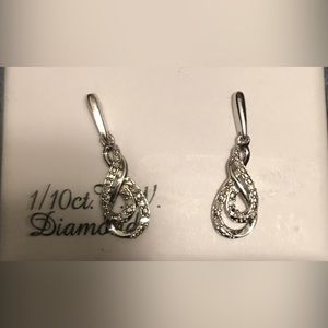 NWT Diamond Brilliance Sterling Silver 1/10 CTTW Diamond Earrings